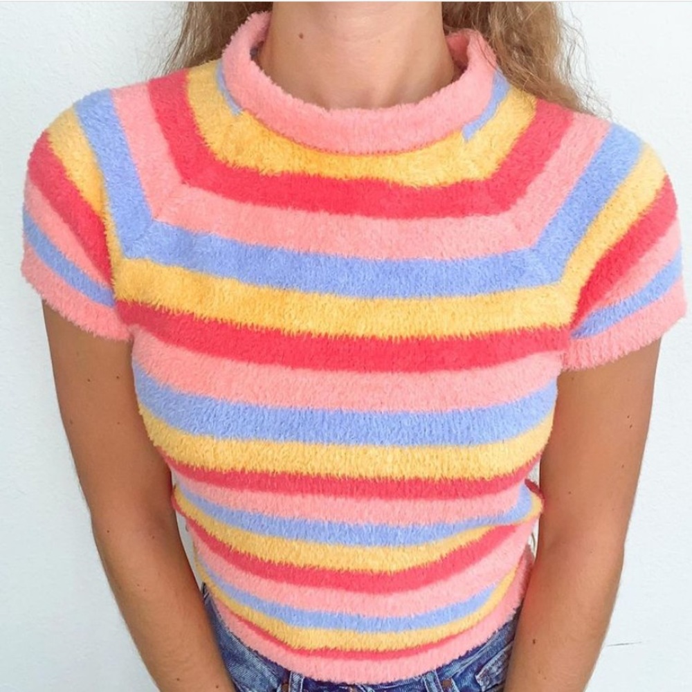 Forever 21 Fuzzy Short sleeve sweater